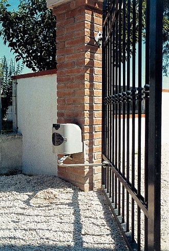 FAST CLASSICO - рычажные привода CAME (Италия) для распашных ворот (до 300 кг) - эаказать выгодно